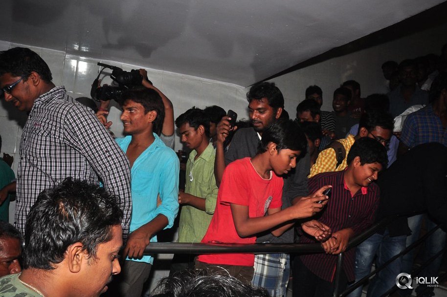 Singham-123-Movie-Team-at-Bhramarambha-Theater